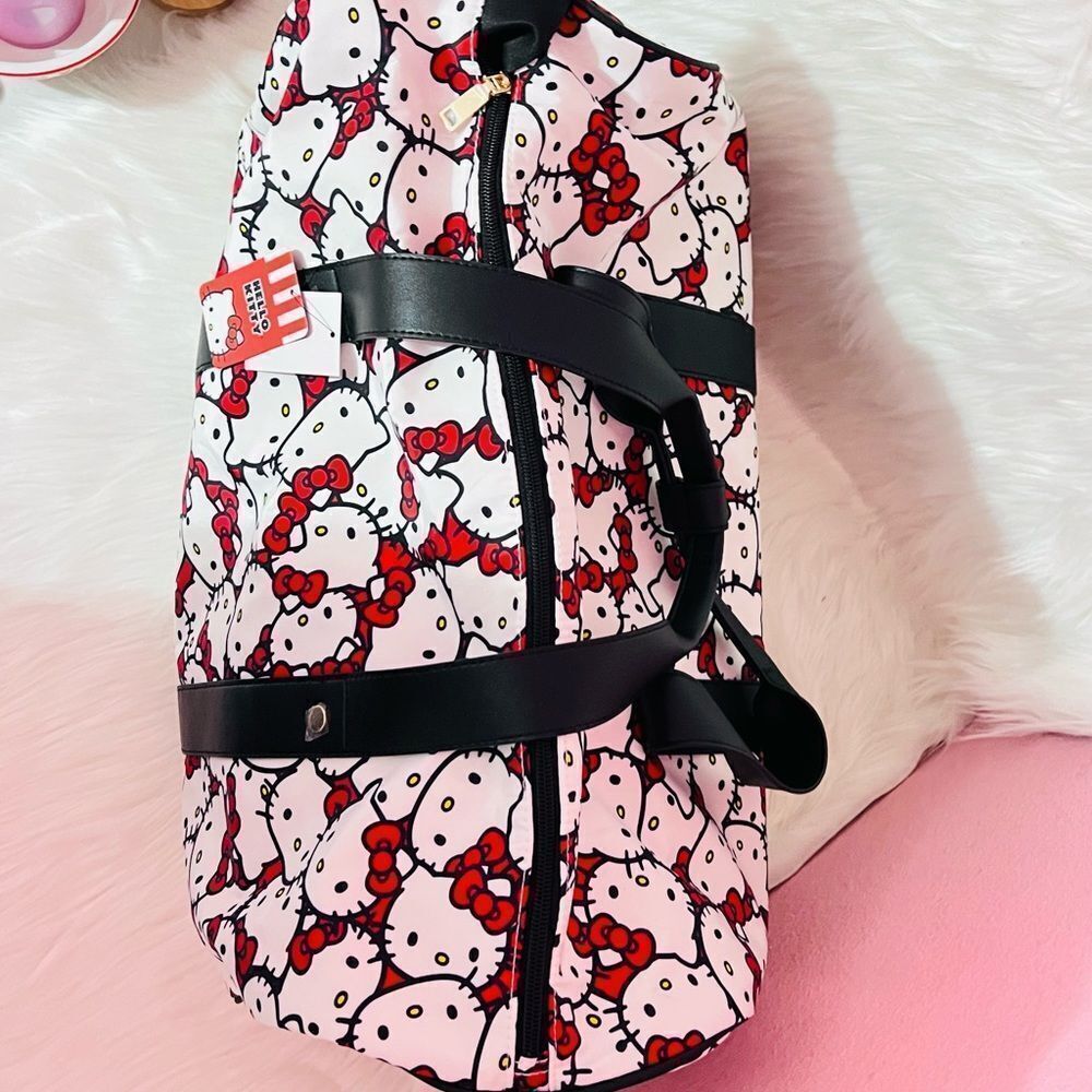 Hello Kitty Rolling Duffel Bag - Picture 4 of 4